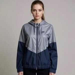 Nike Windrunner Lightweight Jacket Women’s Sz XS Blue Silver Full Zip Hooded